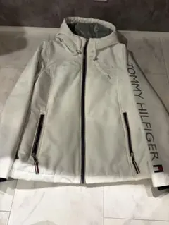 TOMMY HILFIGER フード付きホワイトジャケット　美品