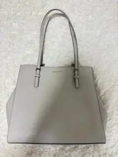 CHARLES & KEITH トートバッグ グレー A4収納可 通勤 - メルカリ