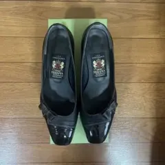 MIHAMA 横浜元町 パンプス 黒 リボンのサムネイル