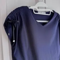 ef-de/エフデ　ネイビー Vネック カットソーTシャツ　 リボン サイズ9のサムネイル