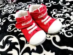 Item thumbnail for item cf39c2f8-c44e-44e9-9c6d-0ebecfca5f02