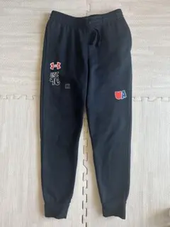 【値下げしました】150アンダーアーマー　スウェットパンツ　裏起毛