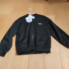 【新品】女の子 フルジップ ジャケット 黒 140 ジャージ素材
