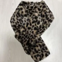 (最終値下げ品)ヒョウ柄 フェイクファー マフラー