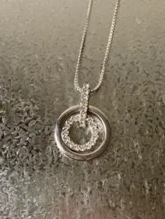 美品　Swarovski ダブルリング　ネックレス