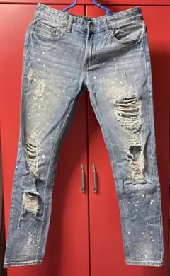 FOREVER 21 MEN ペイント加工 ダメージデニム 29インチのサムネイル