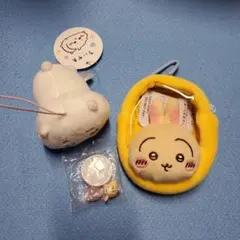 【ちいかわ】窓付きおかお ミニポーチ うさぎのサムネイル
