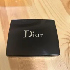 ディオール　サンククルールクチュール　879 ルージュトラファルガー