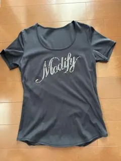 Modify 半袖 Tシャツ ビーズ装飾のサムネイル