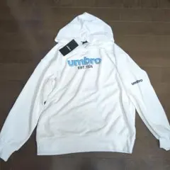 新品☆しまむら購入 アンブロUMBRO ロゴパーカー 白 M！