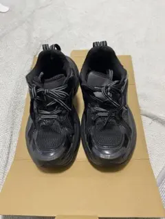 Item thumbnail for item 33e6234b-f3ea-407c-8ca4-48ccb8a05d2f