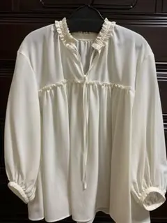 トゥモローランド　ブラウス　ホワイト　36(Mサイズ) 七分袖　試着のみ
