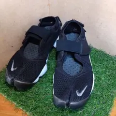 【美品】☆Nike エアリフト 25cm ブラック サンダル 足袋型　人気モデル