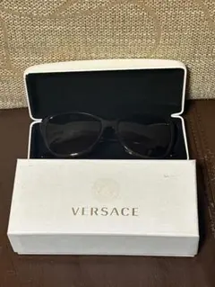 VERSACE キャットアイサングラスのサムネイル