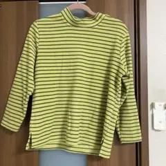 婦人用黄緑 ストライプ 長袖ニット