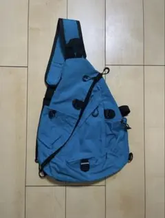 ワンショルダーバッグ　水色
