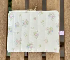 ハンドメイドキルト花柄ポーチ #2
