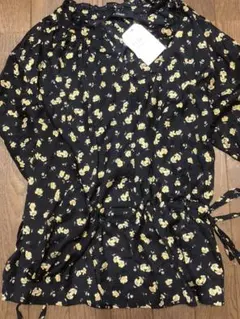 wcloset 花柄トップス