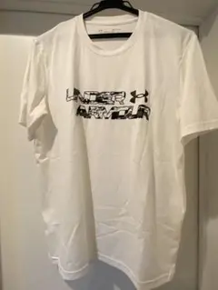 Under Armour ホワイト Tシャツ Mサイズ