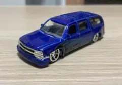 JADA TOYS 1/64 2000 CHEVROLET SUBURBANのサムネイル