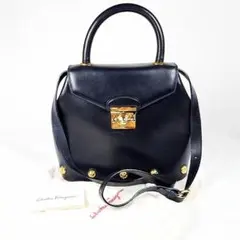 フェラガモ☆美品☆人気のヴィンテージ 2WAYハンドバッグ ショルダーバッグ袋付