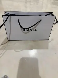 CHANEL ショッピングバッグ ホワイト
