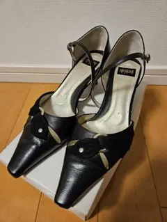卑弥呼 パンプス 黒 23.5cm
