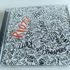 23.63 Paramore Riot! CD