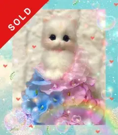 羊毛フェルト。猫。紫陽花。ライト付き