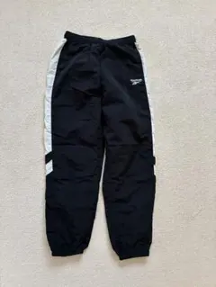 美品　Reebok リーボック 150 シャカパン　黒　子ども