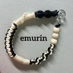 黒✖️ライトベージュ　ハンドストラップ　パラコード　【即購入可】