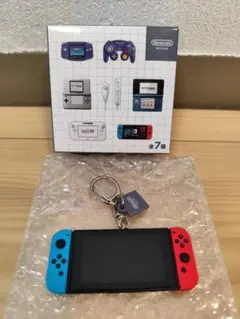 新品 ニンテンドースイッチ ゲームハードキーホルダーコレクション Switch