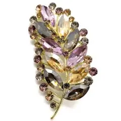 リーフモチーフ ラインストーン ブローチ ヴィンテージ風 アンティーク調 上品