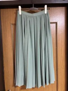 UNIQLO プリーツスカート