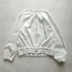24年♡美品✨アナイ カラミコットンブルゾン ノーカラー ホワイト 36のサムネイル