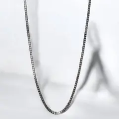 ベネチアンチェーン ボックスチェーン 60cm 幅2.5mm チタン シルバーのサムネイル