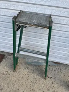 Item thumbnail for item 79450b43-55a4-4922-8a38-3019852858d6