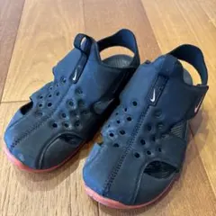 NIKE サンレイプロテクト2