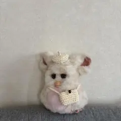 ベレー帽とポシェット　クリーム色