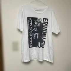 USJ ユニバーサルスタジオジャパン　進撃の巨人　Tシャツ　リヴァイ　エルヴィン