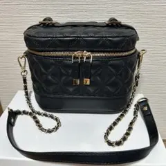 RANDA バニティ　バッグ　ショルダー　キルティング　黒　2WAY