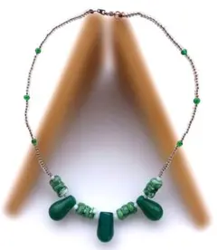 Item thumbnail for item 8bcc0e33-4a58-4efb-bffb-59098fd6f77f