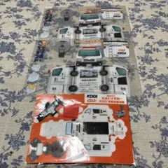 KDDI au 車載型基地局 組み立てプルバックカー&ペンスタンド2個