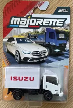 Majorette Isuzu Truck ミニカーのサムネイル