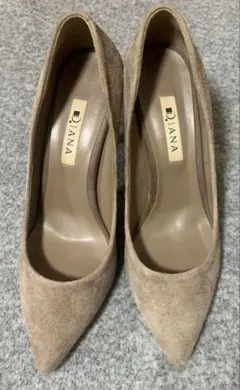 Diana ベージュ スエード ハイヒールパンプス