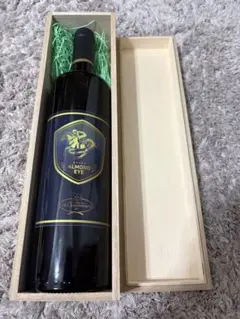 ALMOND EYE JRA Anniversary 赤ワイン 木箱入りのサムネイル