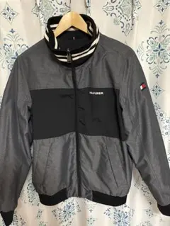 Tommy Hilfiger ナイロンジャケット グレー/ブラック