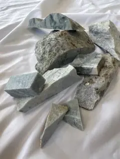 天然石 翡翠 不規則な形状 石セット