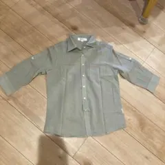 グレーの五分袖シャツ 9R
