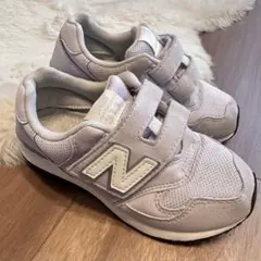 313 New Balance 幅広 スニーカー 18.5㎝